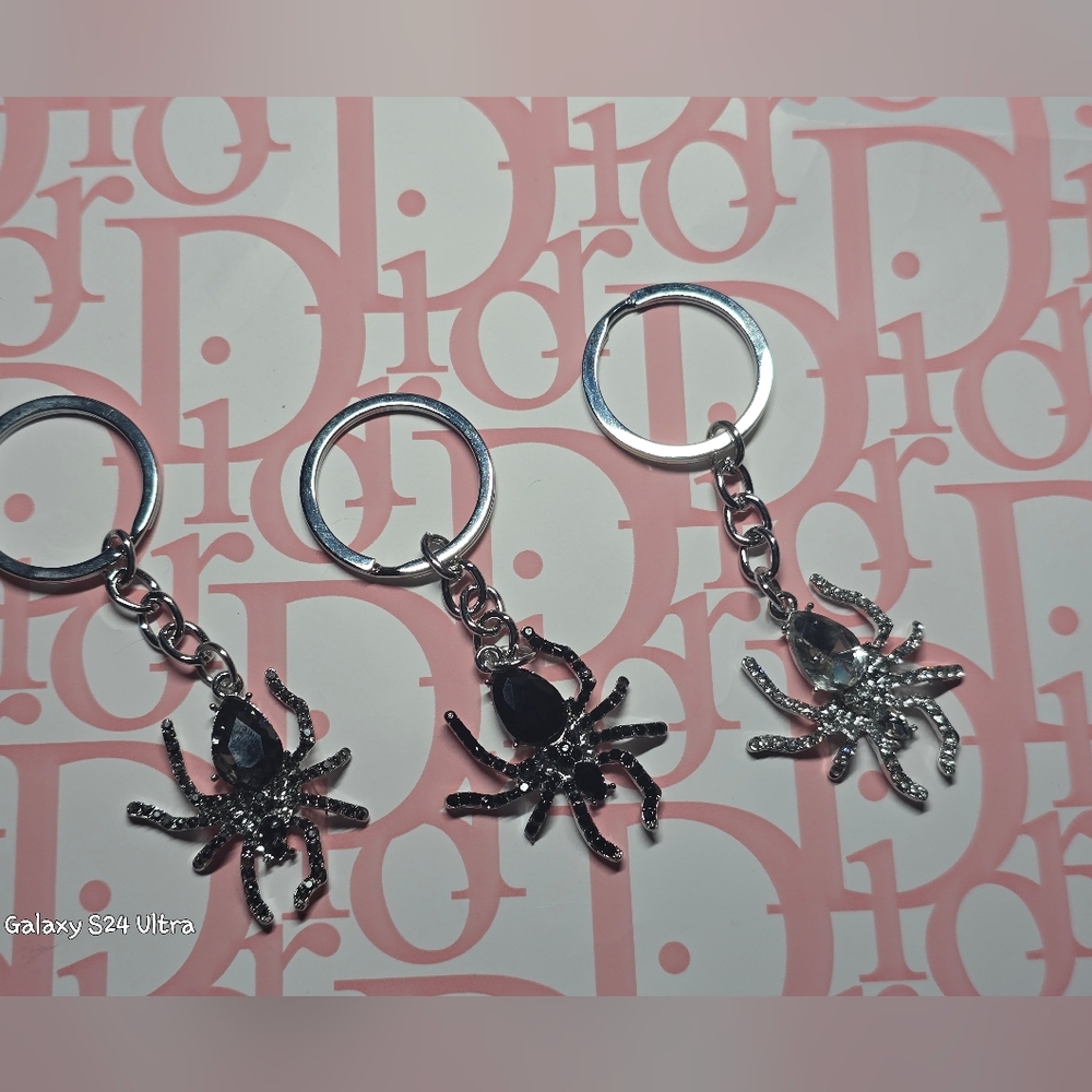 Spider Bag Charm/ Keychain New Halloween.  Price Is For 1 Spider Charm
